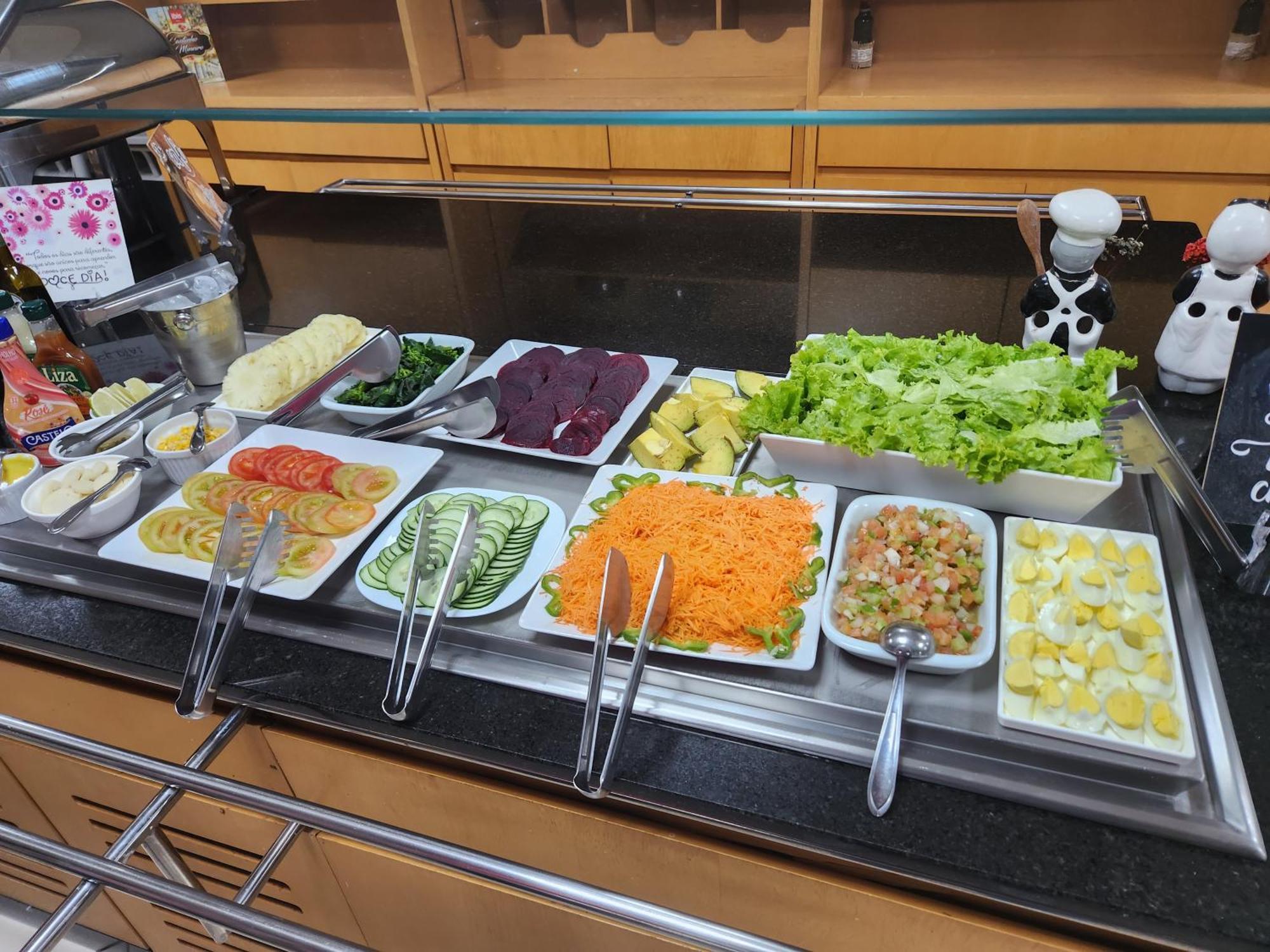 Готель Ibis Montes Claros Shopping Екстер'єр фото